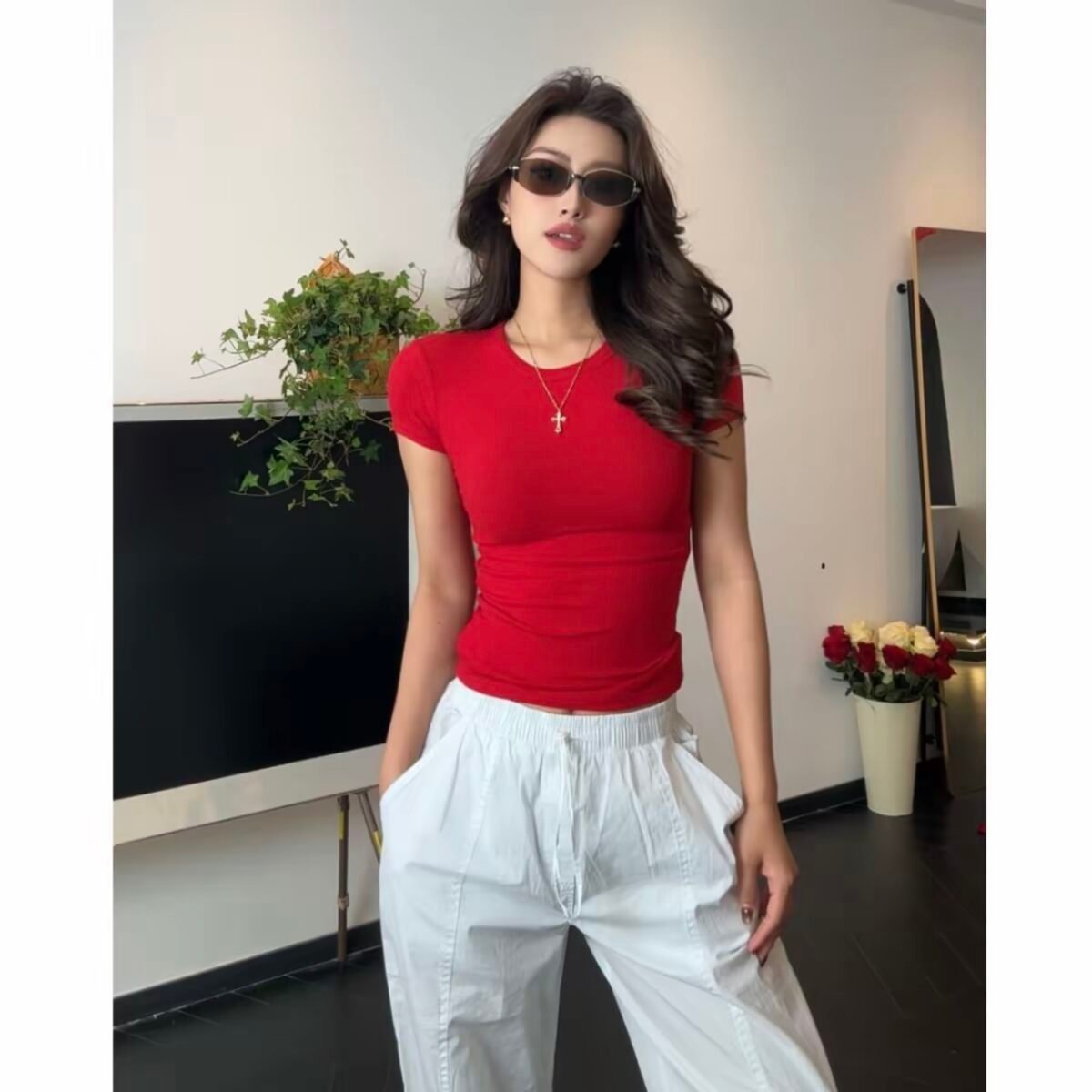 Summer women's tops tight fashion trend